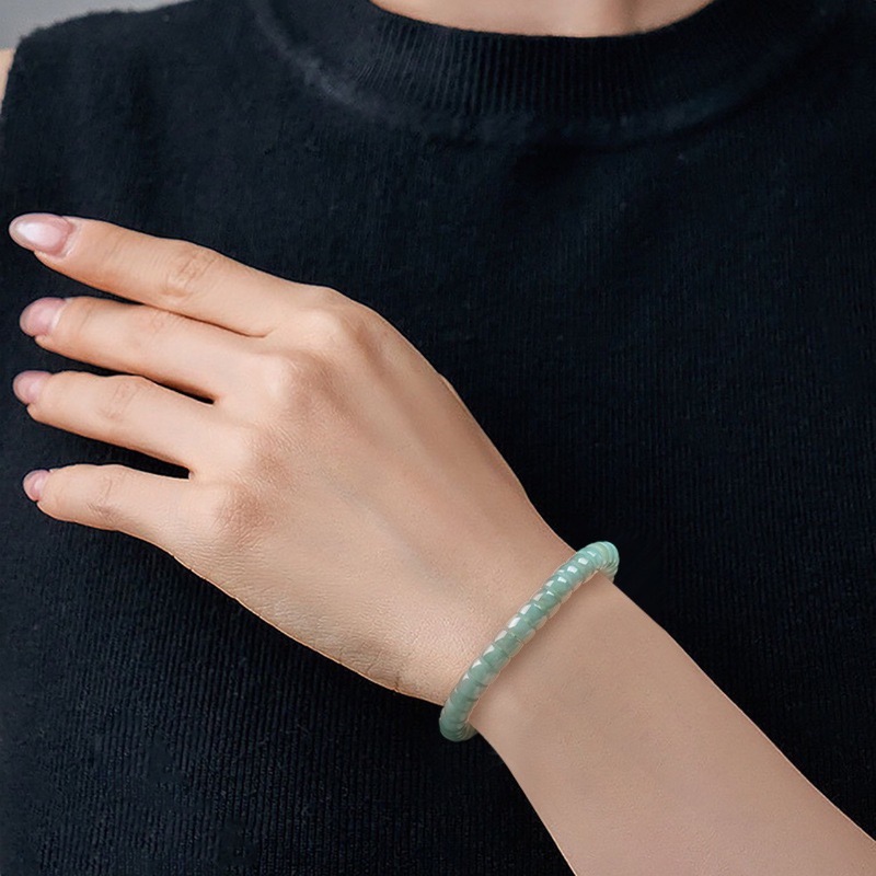 Bracelet en perles de jade de  - Beading avis et prix
